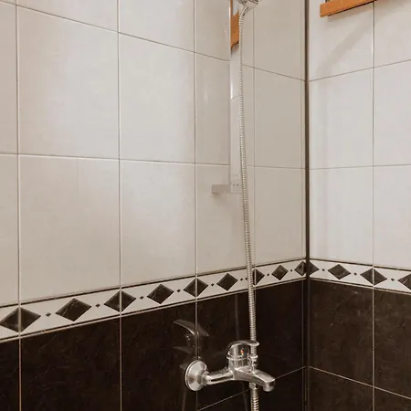 Szálloda Trafi Em *